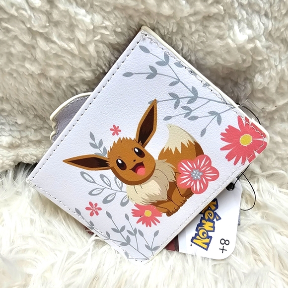 Loungefly Pokémon Eevee Spring Flowers Cardholder Wallet - Picture 7 of 7